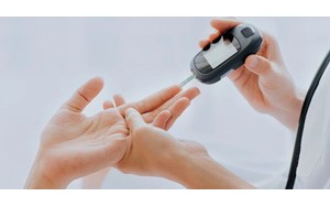 دیابتی‌ها در چه شرایطی «نباید» روزه بگیرند؟
